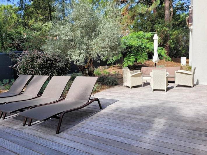 Villa pour 12 personnes, avec terrasse ainsi que jardin et piscine dans La Palmyre - 3