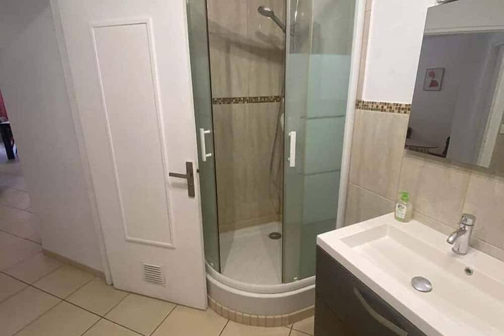 Entire apartment, Le Corail in Douai, Department Nord