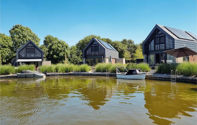 Casa de férias para 8 pessoas, com terraço e vista, adaptado a crianças em Balk