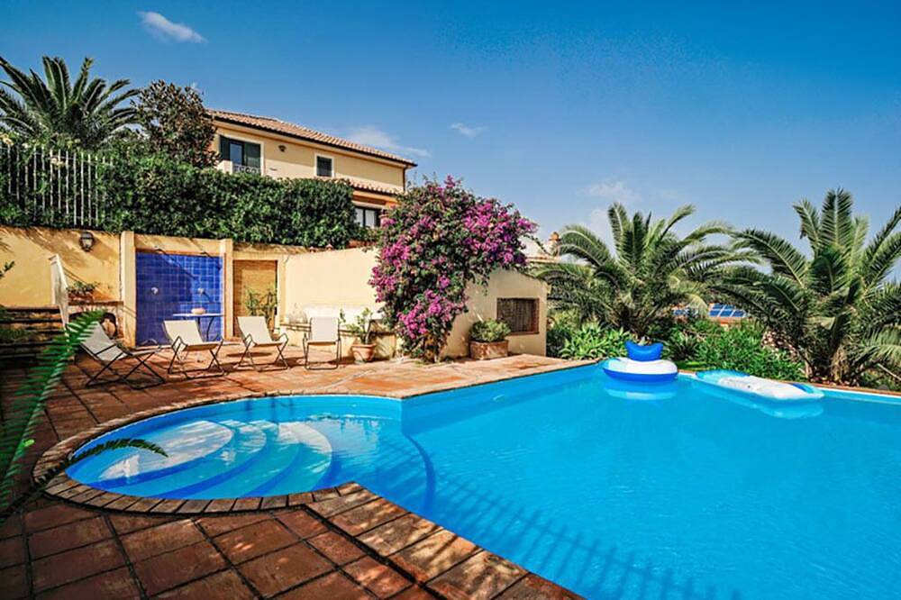 Villa mit Pool, Garten und Meerblick in Patti, Messina Provinz