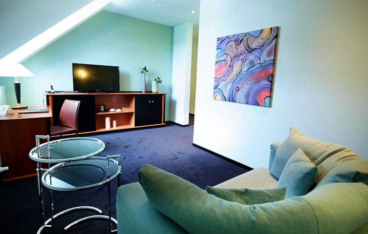 Hôtel pour 3 personnes, avec terrasse à Kirkel - 3