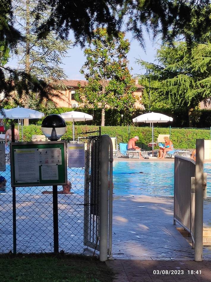 Gîte pour 3 personnes, avec bassin pour enfant et jardin, animaux acceptés à Sirmione - 2