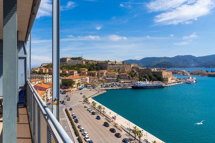 Appartement de vacances entier, Appartement de vacances pour 3 personnes avec terrasse in Portoferraio, Archipel toscan