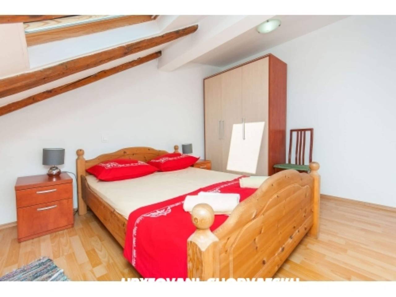 Ganze Wohnung, Apartment Three Bedroom nmb 1 in Plaža Lara, Omiš (Kroatische Adria)