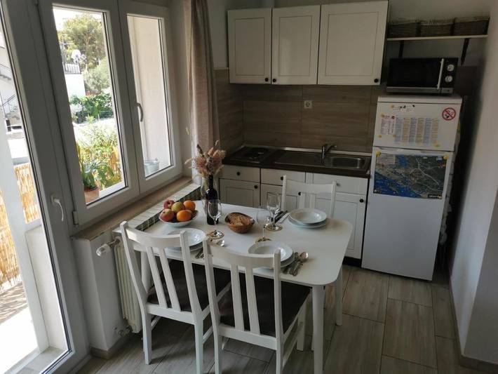 Maison d’hôte pour 3 personnes, avec terrasse à Šibenik