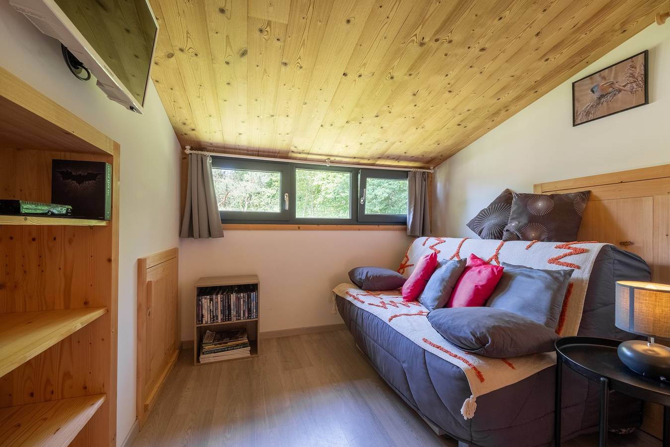Estúdio inteiro, Gîte « La Sittelle » com jardim e Wi-Fi in La Bourgonce, Saint-Dié-des-Vosges