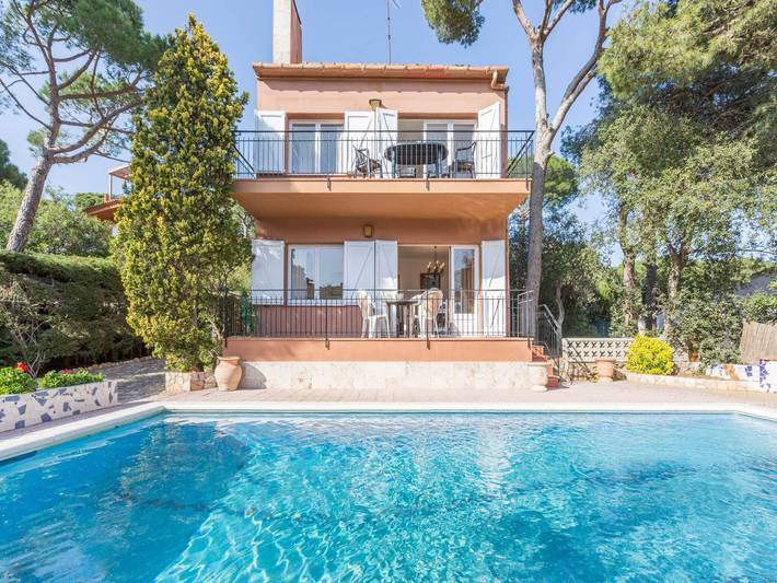 Ferienhaus für 6 Personen, mit Pool und Terrasse, kinderfreundlich in Palafrugell