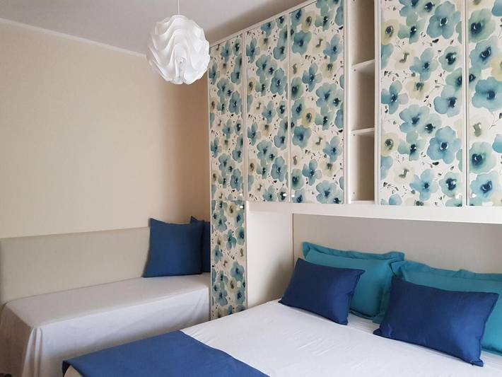 Location de vacances pour 6 personnes, avec balcon à Piraino