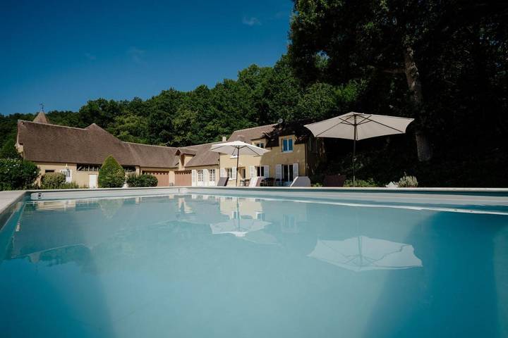 Chambre d’hôte pour 2 personnes, avec Balcon et Terrasse ainsi que Jacuzzi et Jardin dans Eure-et-Loir