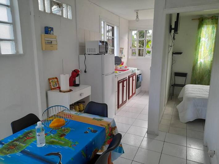 Location de vacances pour 2 personnes, avec vue et jardin dans La Soufrière - 2