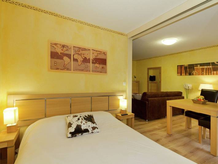 Chalet pour 6 personnes, avec balcon et piscine, animaux acceptés dans Isola 2000 - 4