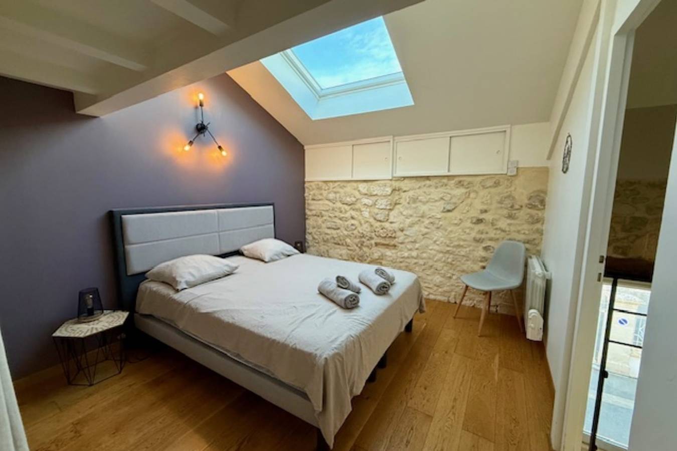 Appartement entier, Triplex lumineux au cœur de La Rochelle in La Rochelle, Région de La Rochelle