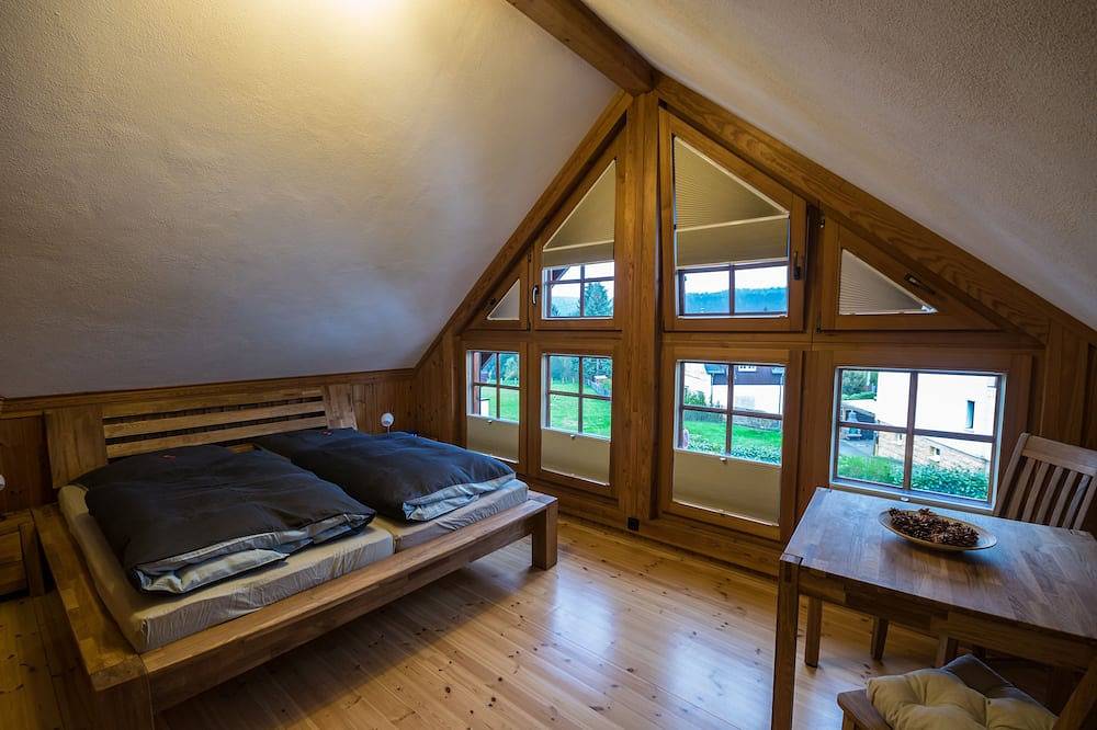 Komfortables Holzhaus im Herzen der Sächsischen Schweiz oberhalb Rathen in Porschdorf, Bad Schandau