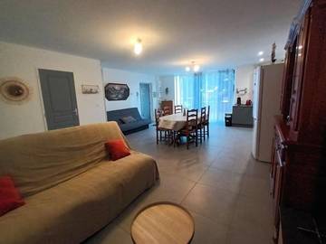 Gîte pour 5 personnes, avec jardin à Fourchambault