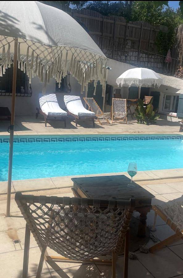 Appartement de vacances pour 2 personnes, avec jardin et piscine
