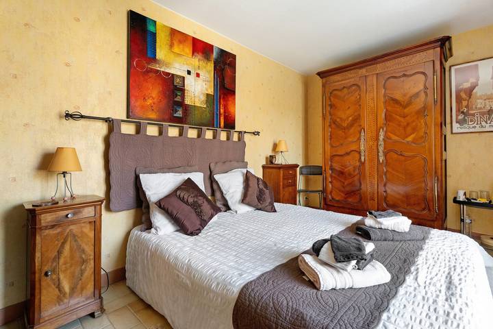 Chambre d'hôtes « Chambre Grany » avec terrasse, jardin partagés et Wi-Fi in Aucaleuc, Région de Dinan