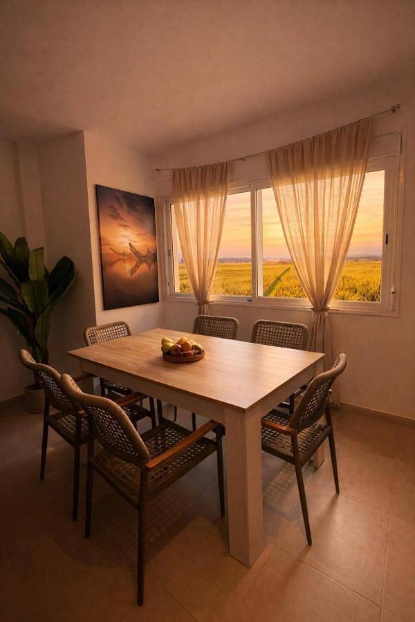 Gîte pour 6 personnes, avec vue ainsi que terrasse et piscine dans Els Muntells - 4