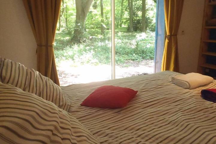 Location de vacances pour 4 personnes, avec jardin et terrasse dans Falaises du Bois de Cise - 2