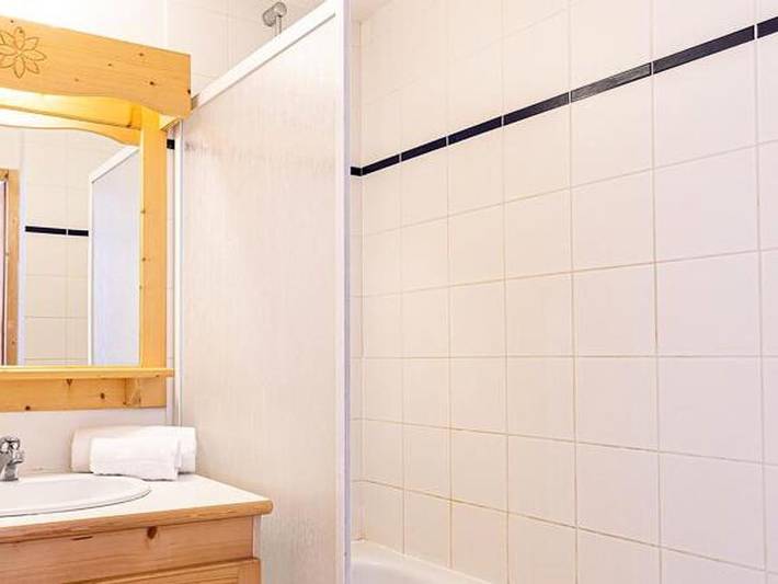 Madame Vacances - Résidence Les Fermes de Saint Sorlin - Wohnung 4 personen - 2 Zimmer - 4 Personen in Saint-Sorlin-d'Arves, Region Saint-Jean-de-Maurienne