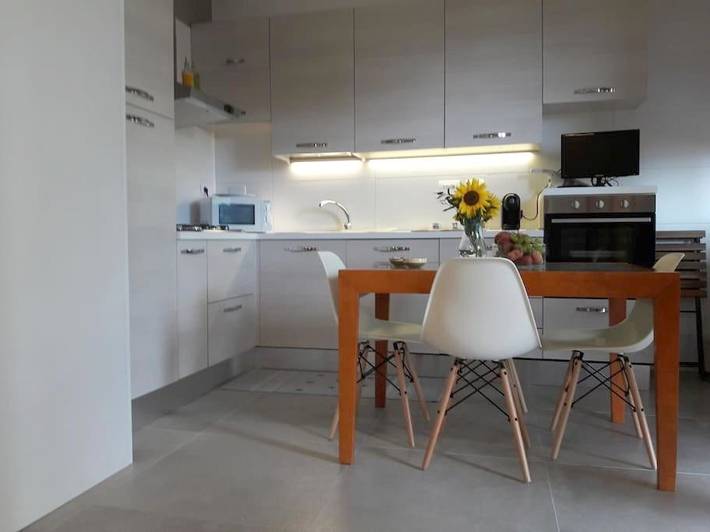 Gîte pour 4 personnes, avec balcon et vue, adapté aux familles à Laigueglia - 2