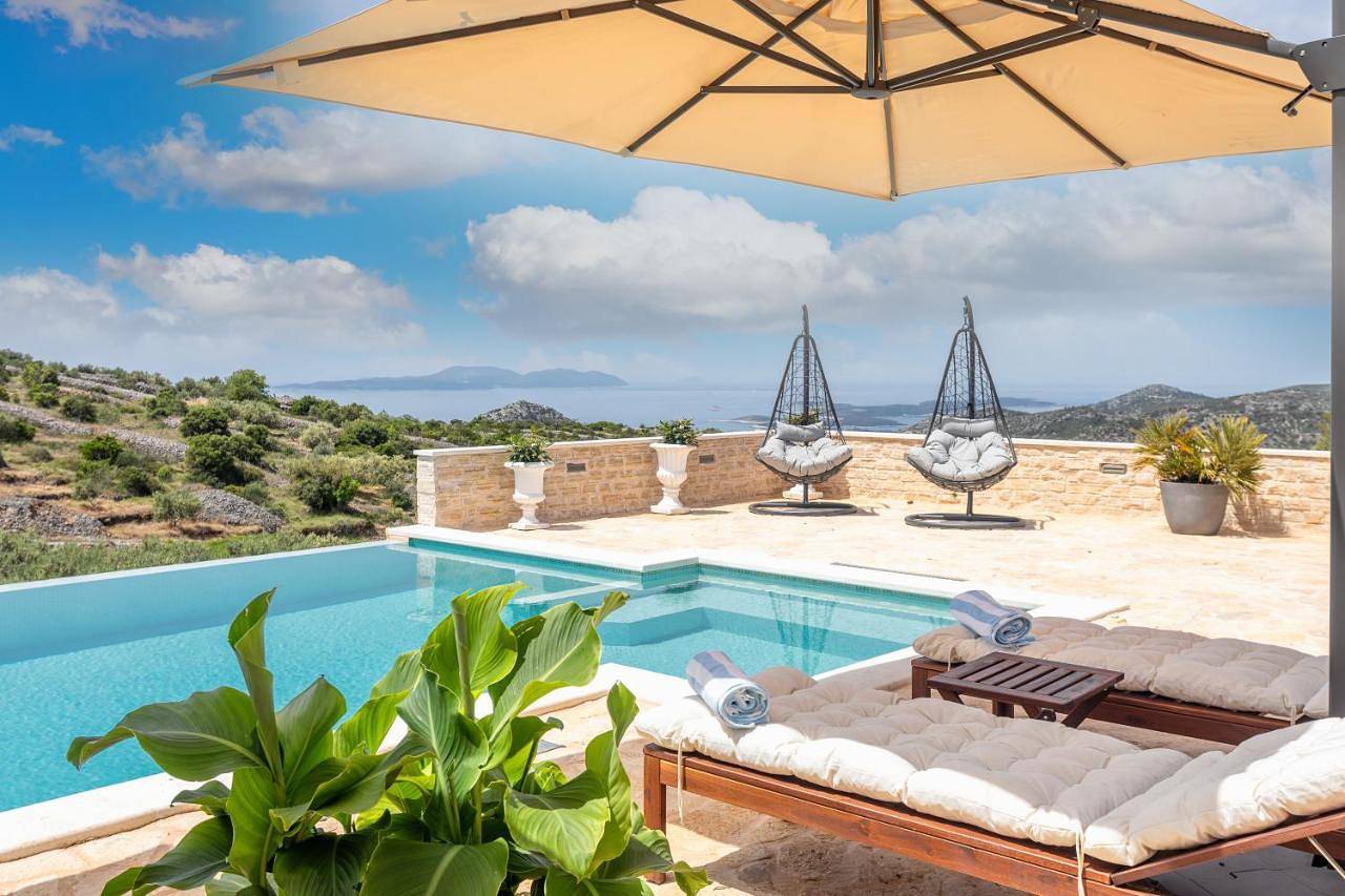 Deluxe Double Room with Sea View in Hvar