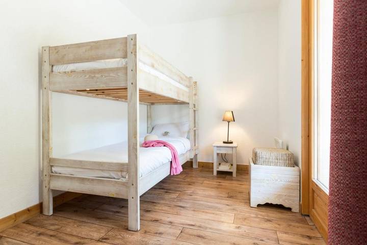 Club vacances pour 9 personnes, avec balcon, animaux acceptés dans les Alpes francaises - 3