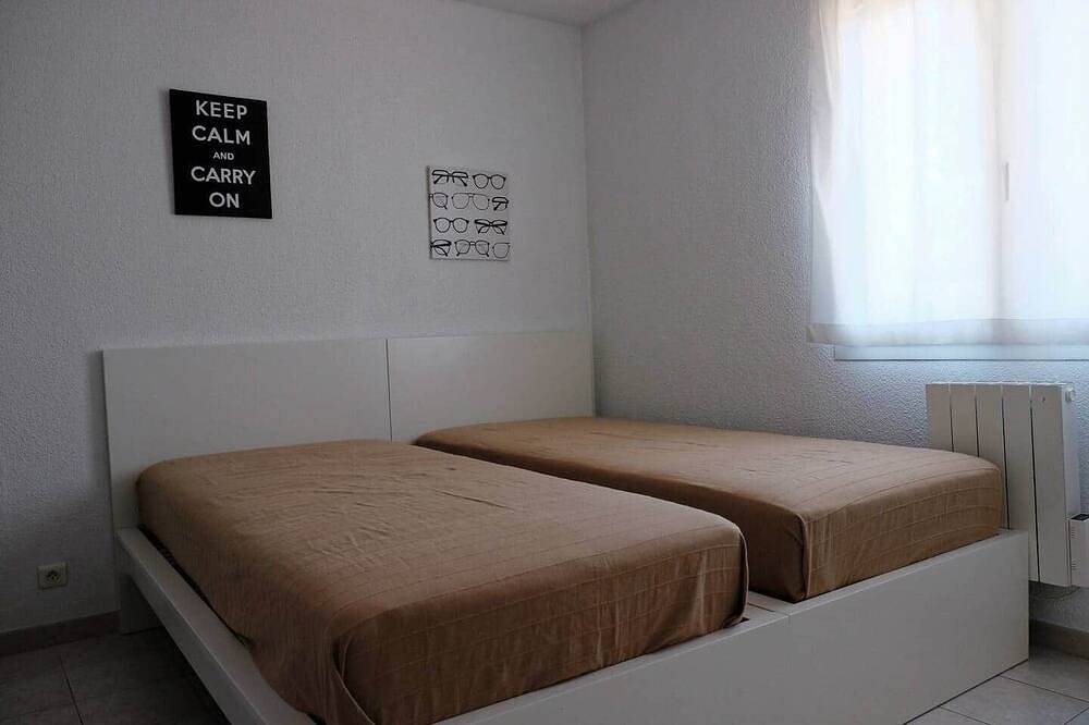 Ganze Wohnung, Komfortables 3-Sterne-Haus mit privatem beheiztem Pool in Cornillon, Nimes und Umgebung