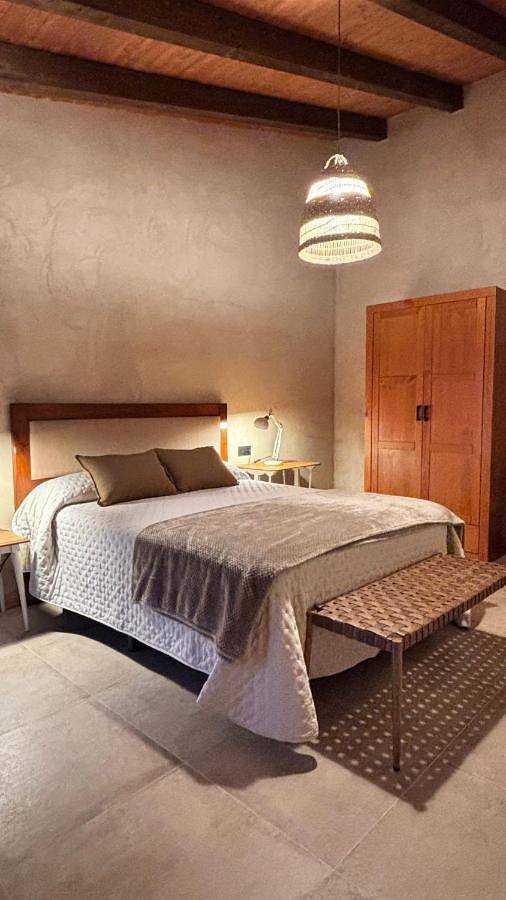 Casa rural para 4 personas, con Balcón y Terraza además de Jardín y Vistas en La Carballeda - 2
