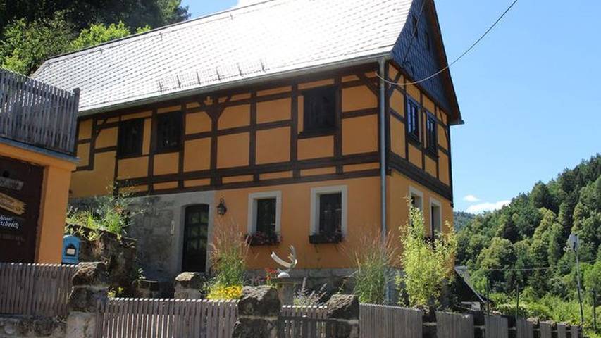 Gîte pour 6 personnes, avec terrasse et sauna à Bad Schandau