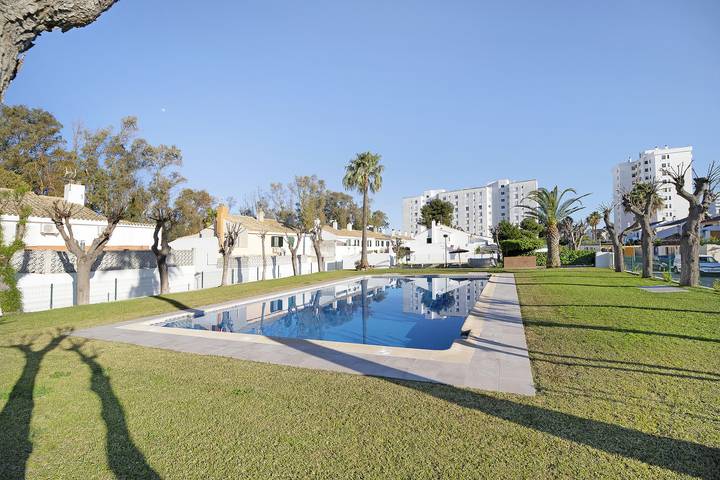 Casa rural para 9 personas, con jardín y piscina para niños, Familias con niños en El Puerto de Santa María - 3