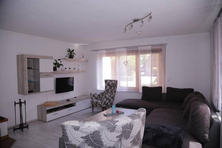 Ferienwohnung für 6 Personen, mit Terrasse und Garten sowie Ausblick in Kandern