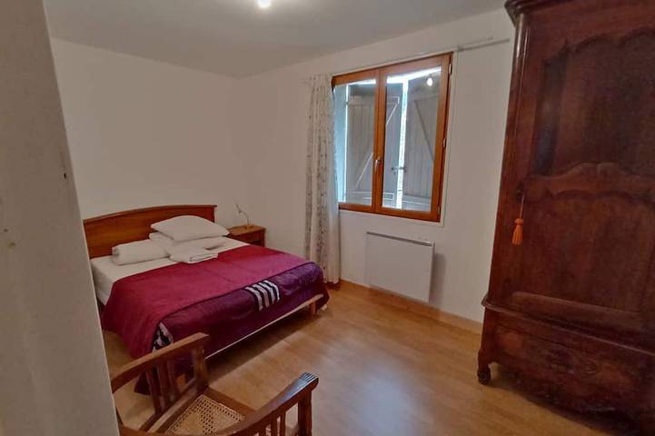Location de vacances pour 6 personnes, avec terrasse et jardin à Le Mesnil-Garnier - 2