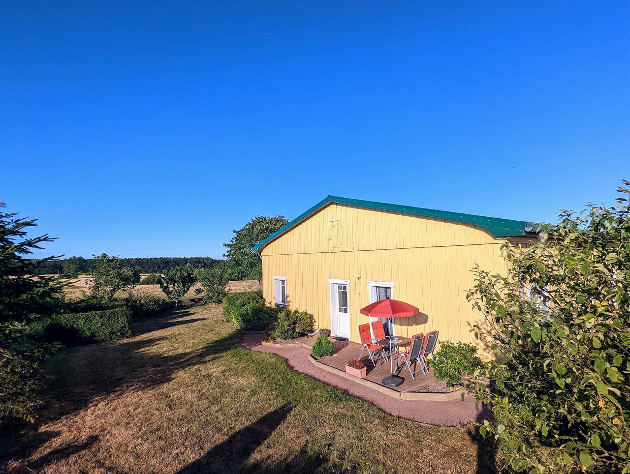 Ganze Ferienwohnung, Ferienwohnung Feldblick auf dem Bauernhof am Schweriner See in Bad Kleinen, Nordwestmecklenburg (Wismar und Umgebung)