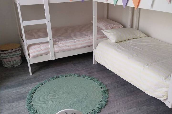 Villa 10/12 p. Swimming Pool, Spa & Sauna 2 kms from beach, marshes, forests in Saint-Vincent-sur-Jard, Vandea
