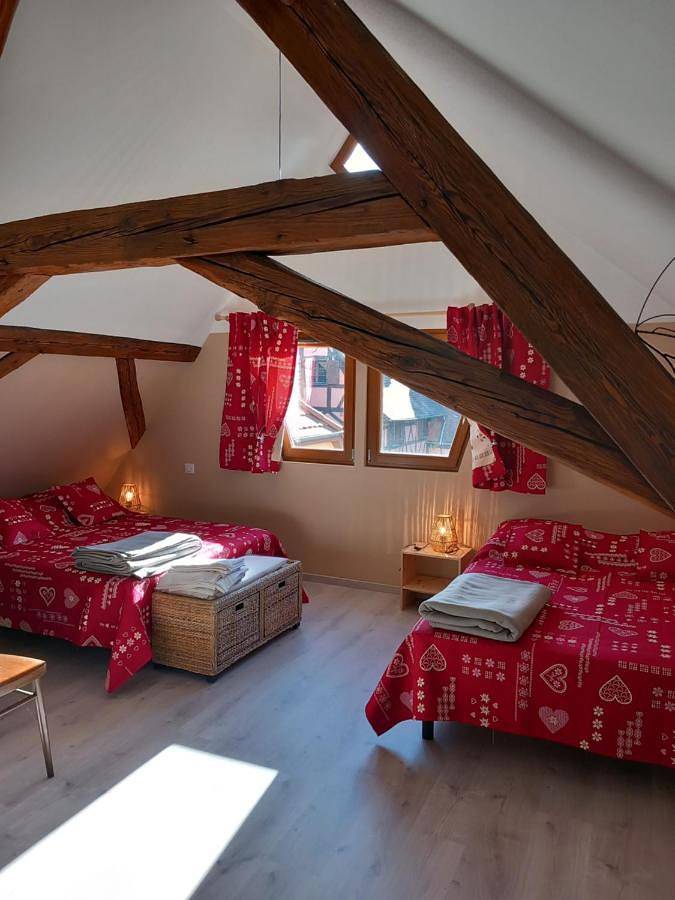 Casa de férias para 10 pessoas, com vista e varanda em Colmar
