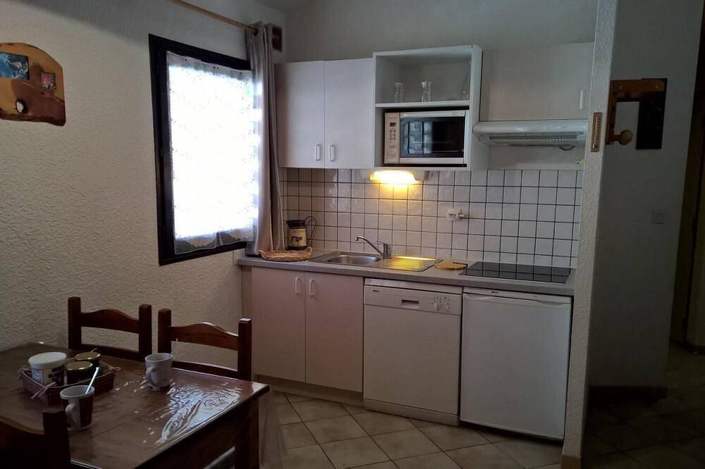 Appartement entier, À 100m des pistes de ski, 1er étage, télévision, 35m², La Norma in La Norma, Villarodin-Bourget