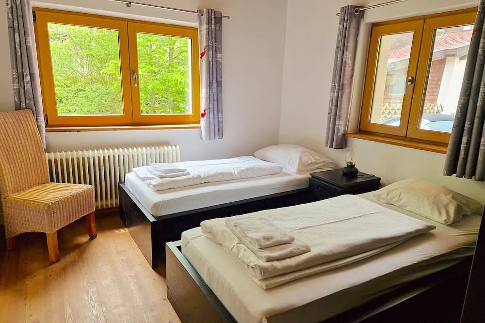 Komfortables Ferienhaus in Nähe Skipisten, großen sonnigen garten in Leogang, Pinzgau