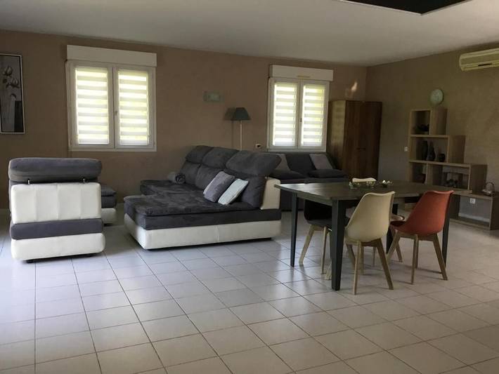 Location de vacances pour 3 personnes, avec vue et jardin à Dienville - 2