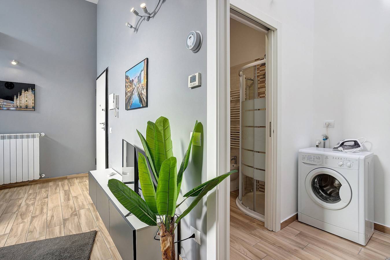 Monolocale intero, Appartamento Navigli per Famiglie e Gruppi – Porta Genova, Darsena in Milano, Provincia di Milano