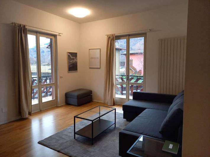 Appartamento per 4 persone, con Balcone e Terrazza nonché Panorama a Castione della Presolana