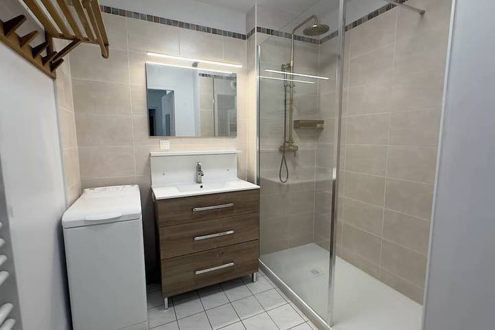 Gîte pour 4 personnes, avec terrasse à Seynod - 4