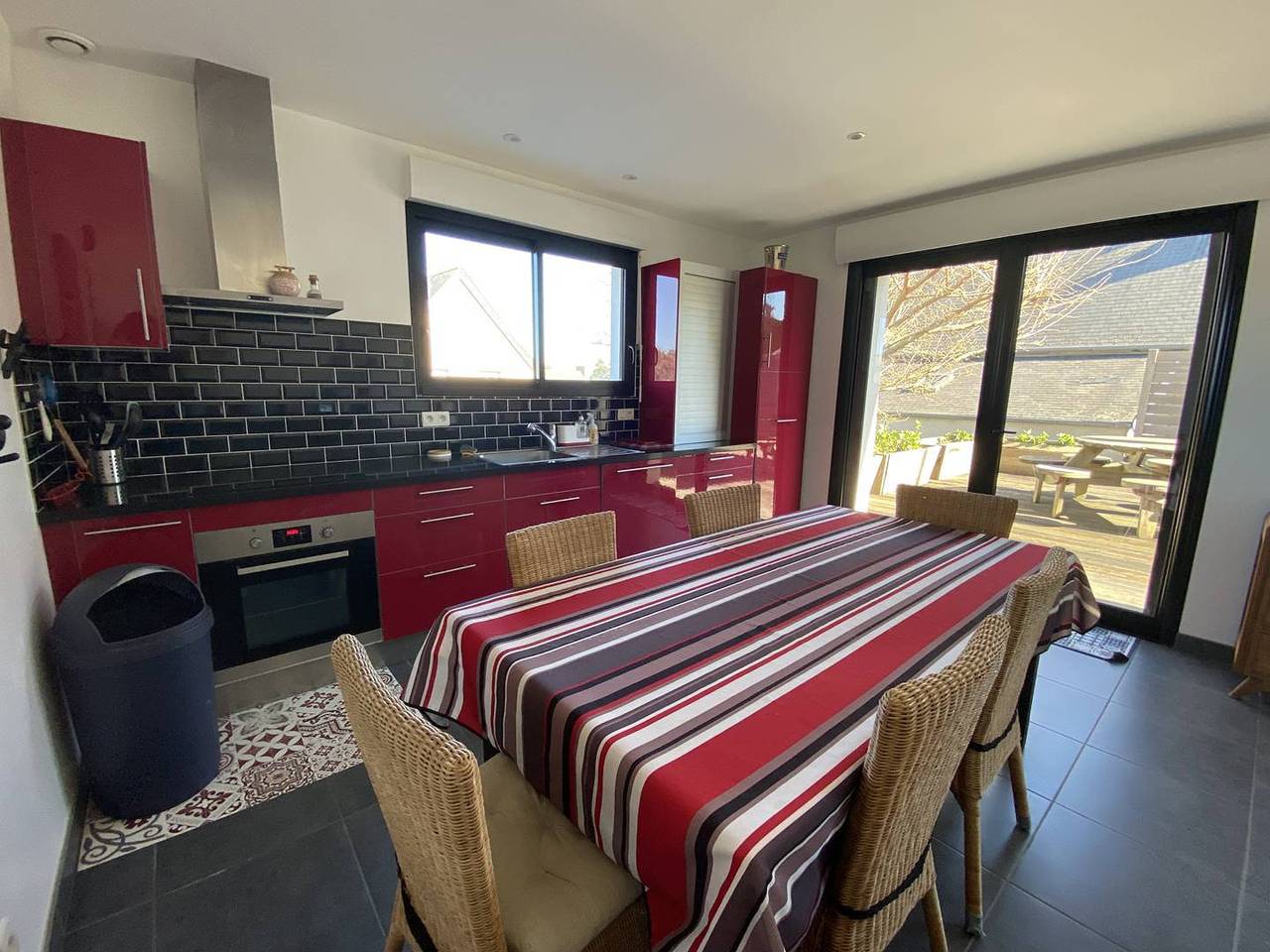 Ferienhaus für 8 Personen mit Garten in Trégastel, Rosa Granitküste