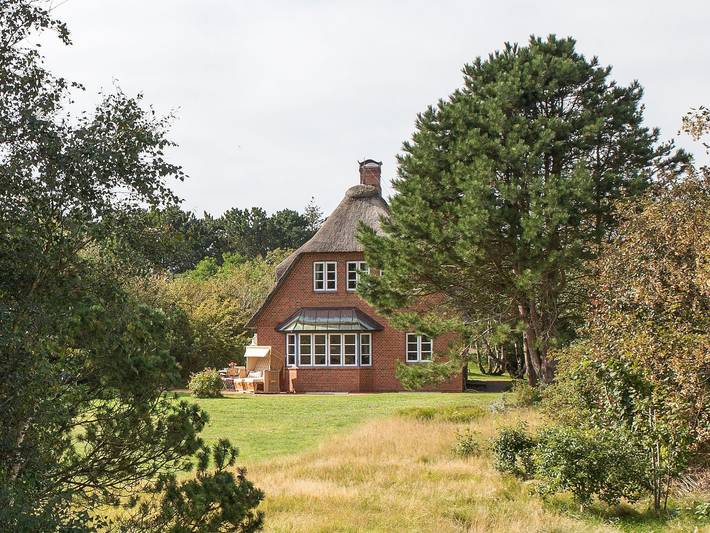 Ferienhaus für 5 Personen, mit Meerblick und Terrasse sowie Garten und Sauna in Nebel