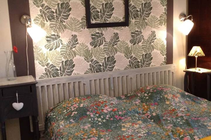 Gîte pour 8 personnes, avec terrasse et jardin dans Aure sur Mer - 2