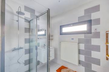 Maison De Vacances pour 6 Personnes dans Saint-Amandin, Massif central, Photo 4