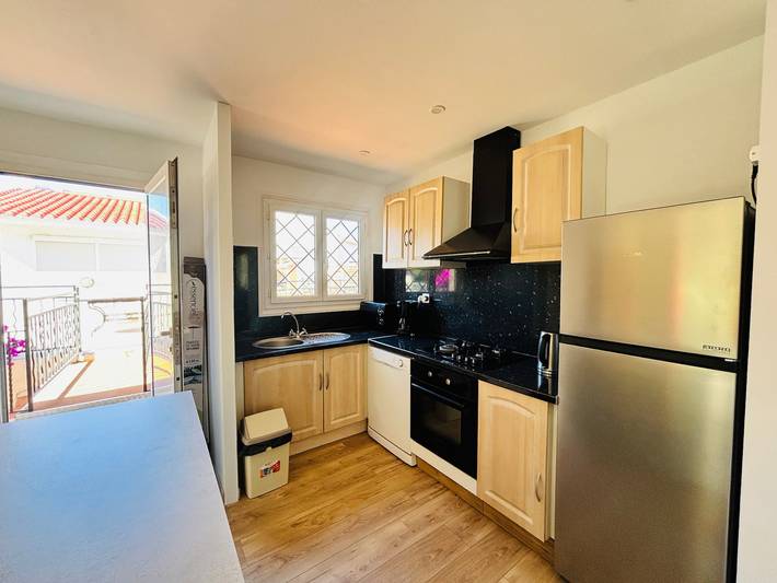 Gîte pour 6 personnes, avec terrasse dans Plage Maillol - 3