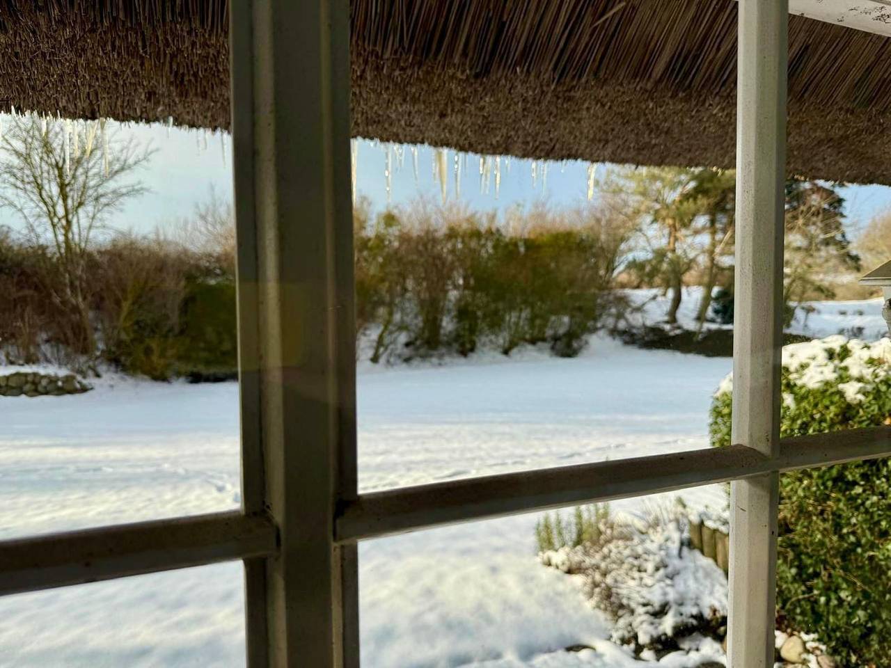 Ganze Wohnung, Ferienwohnung Reethüüs in Keitum auf Sylt unter Reet mit Terrasse & Strandkorb in Keitum, Sylt (Gemeinde)