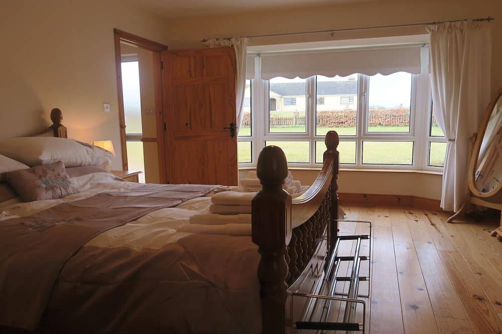 Thistledown - Burkes Holiday Cottages - in der Nähe von Ballina, Co. Mayo in Fortland ED, County Mayo