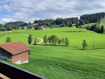 Ferienwohnung für 5 Personen in Seeg, Allgäuer Alpen, Bild 1