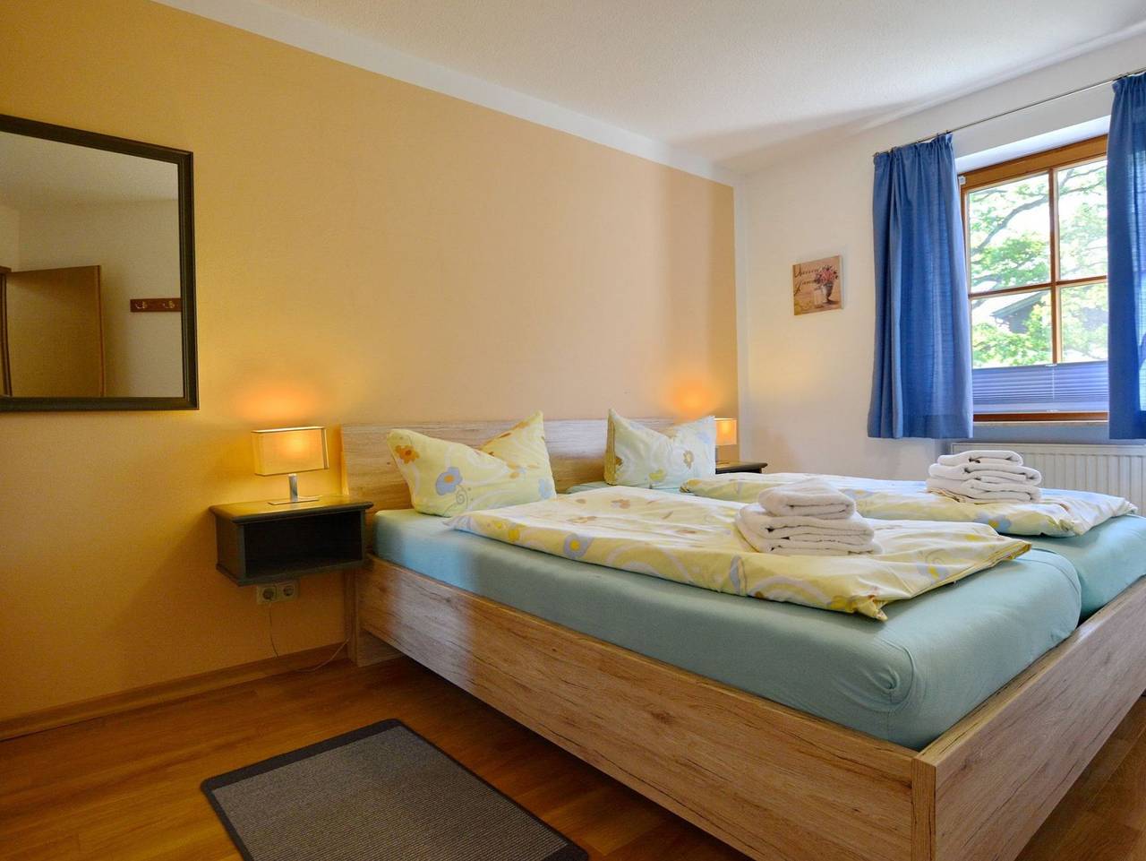Ganze Ferienwohnung, Ferienresidenz Chiemseestrand - Apartment 10 - Ferienresidenz Chiemseestrand - Apartment 10 in Chieming, Chiemsee